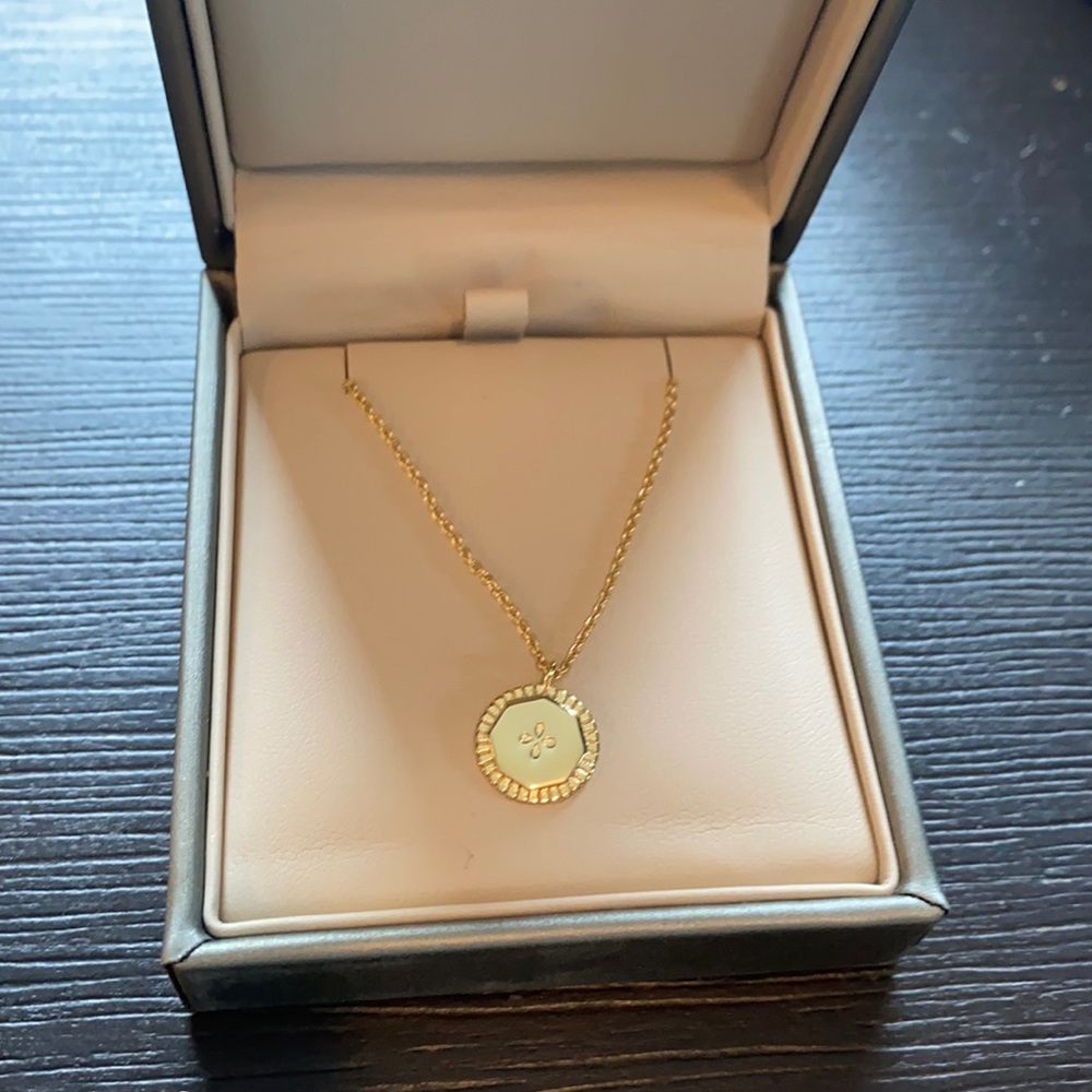 Reeds Jenns Gold Necklace